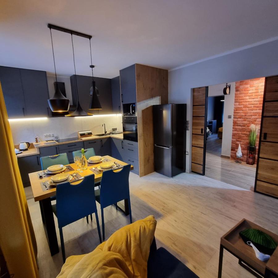 Apartament Luxloft Apartment เปียโควิเซ ภายนอก รูปภาพ